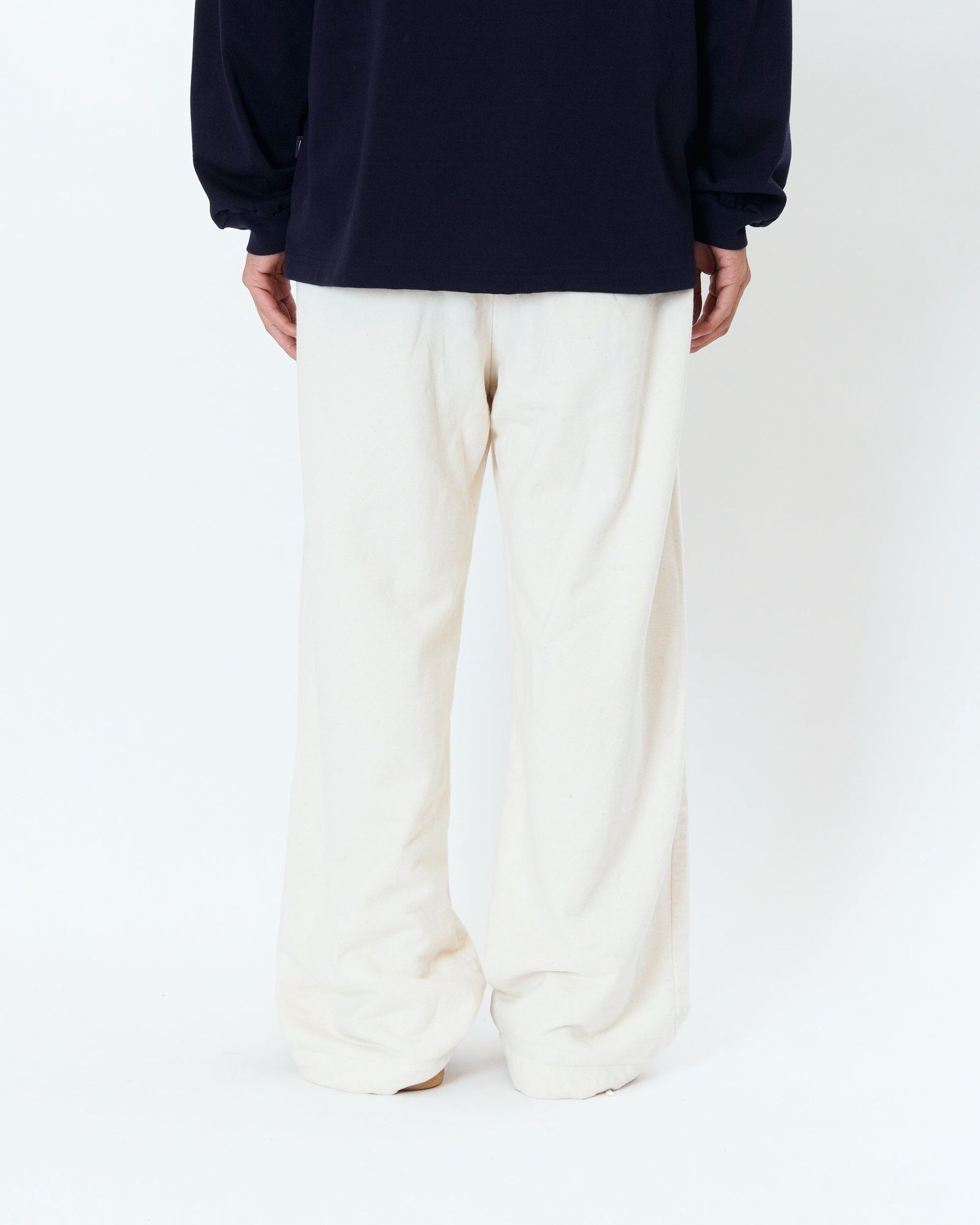 UNIVERSAL PRODUCTS(ユニバーサルプロダクツ)PHATEE HEMP SWEAT TROUSERS