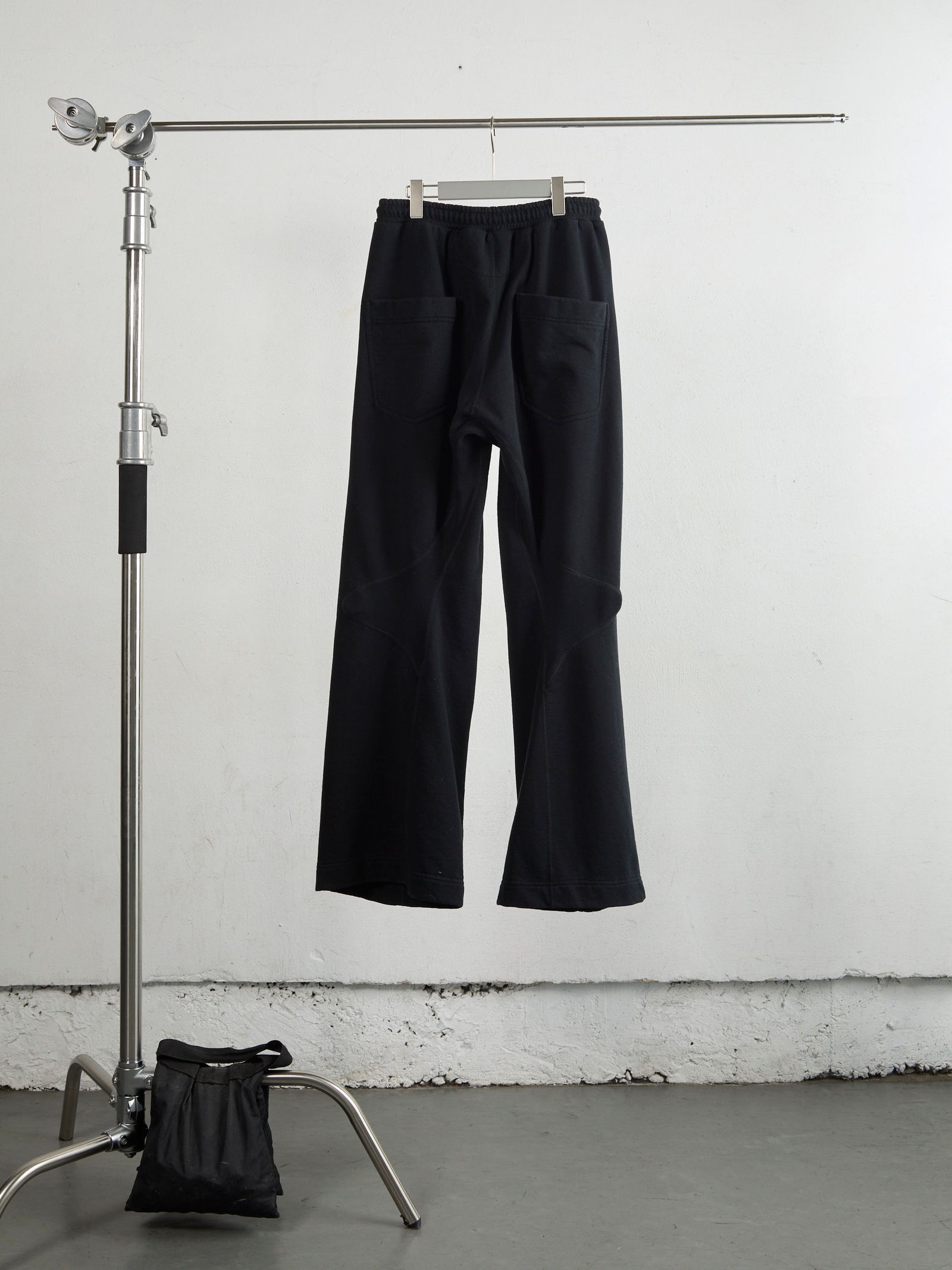 3D TWISTED LOUNGE PANTS（BLACK）