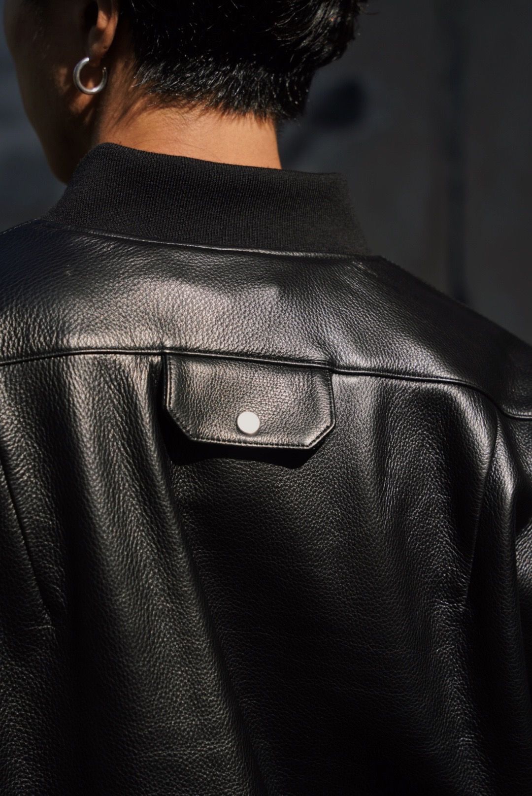 BOMBER JACKET（BLACK）