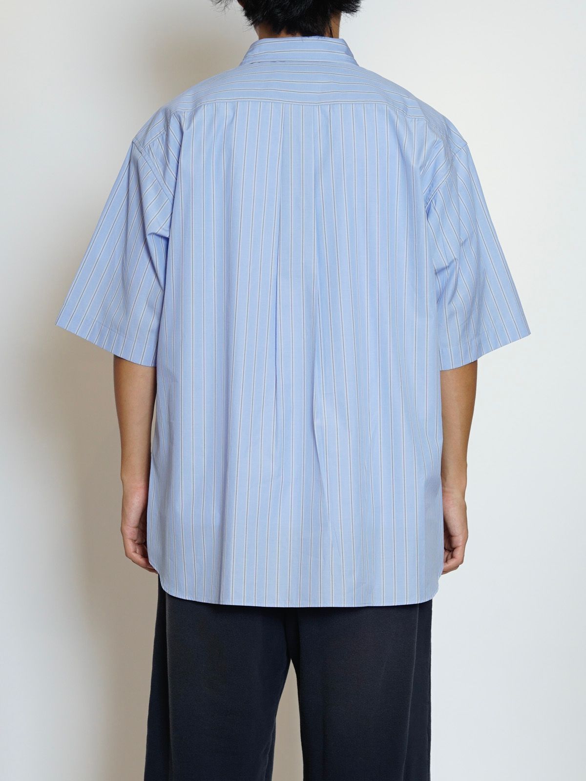S/S REGULAR SHIRTS（BLUE STRIPE）