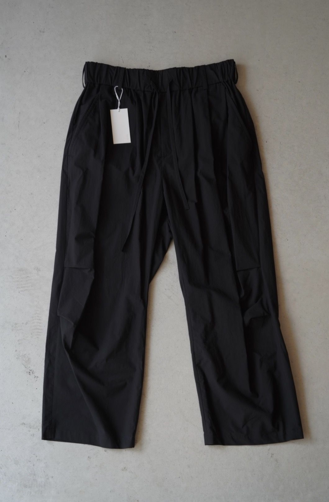 Soft Cotton Knee Tuck Pants（BLACK）