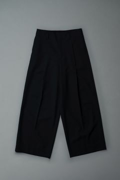 TUCK WIDE TROUSERS（BLACK）