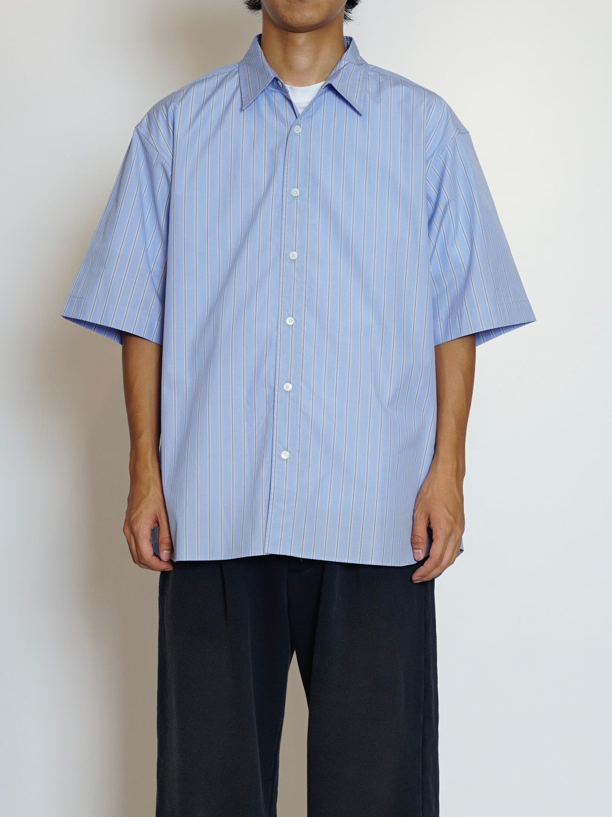 S/S REGULAR SHIRTS（BLUE STRIPE）