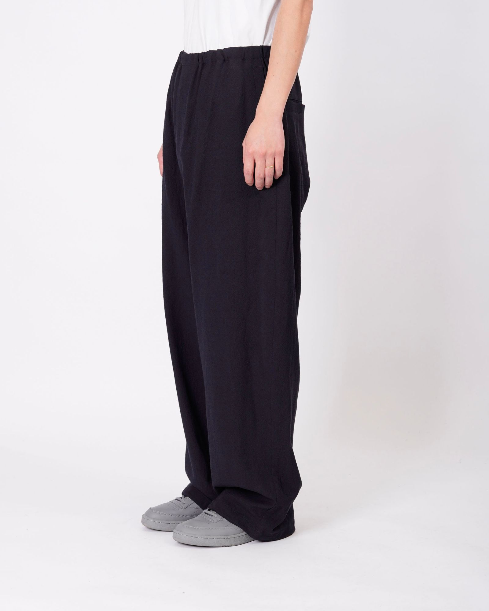 WOOL EASY OVER PANTS（NAVY）