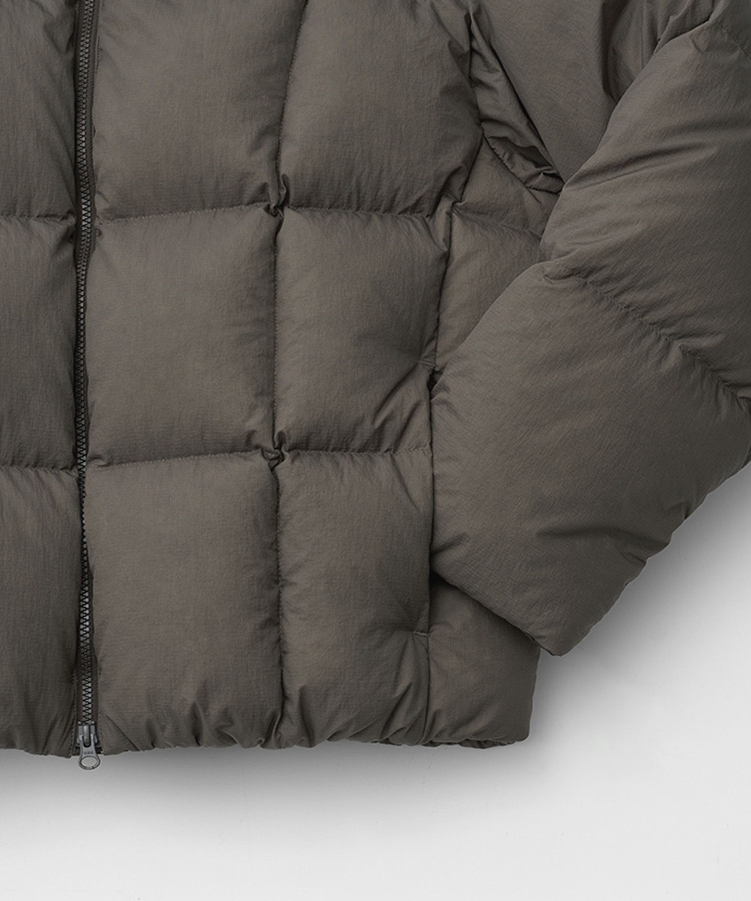 Cloudy Balloon Down Puffer Jacket（Brown）