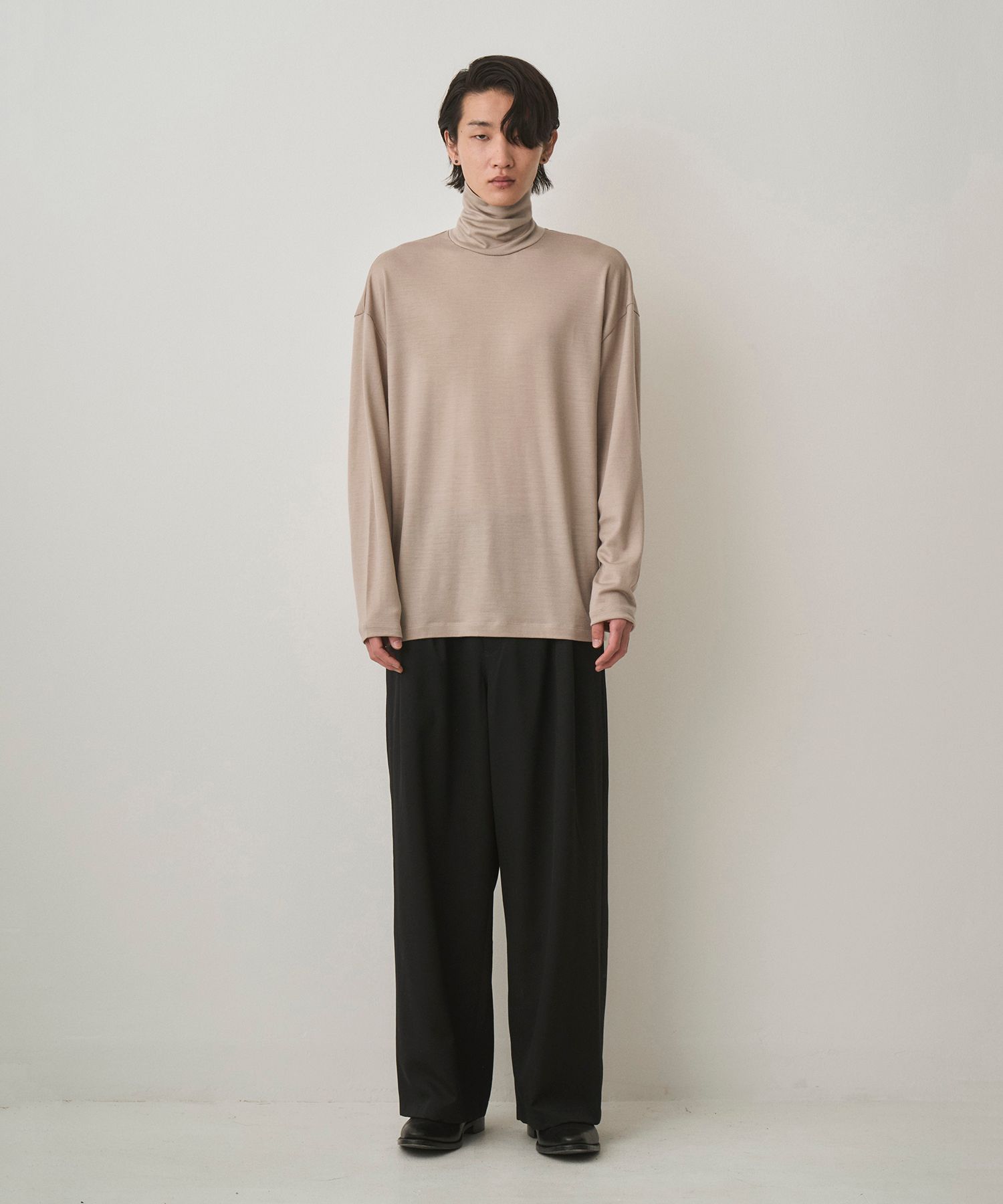 WASHABLE WOOL TURTLE（ECRU）