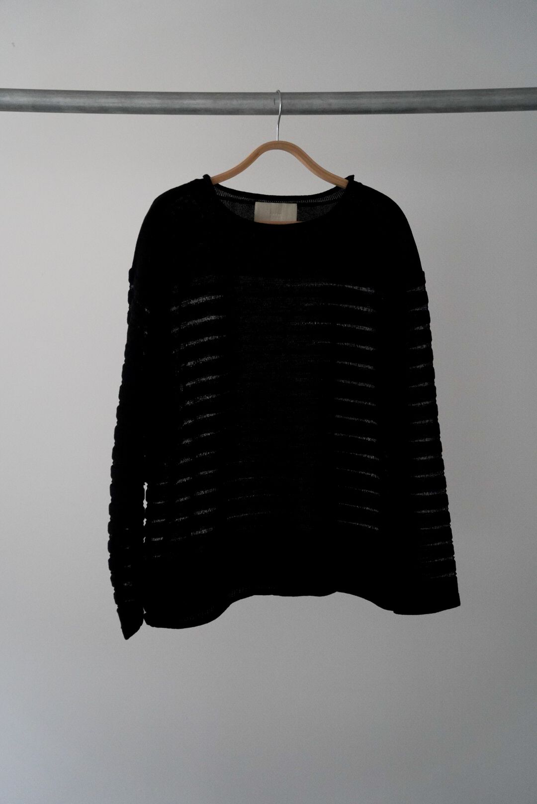 PANEL BORDER SWEATER（BLACK）