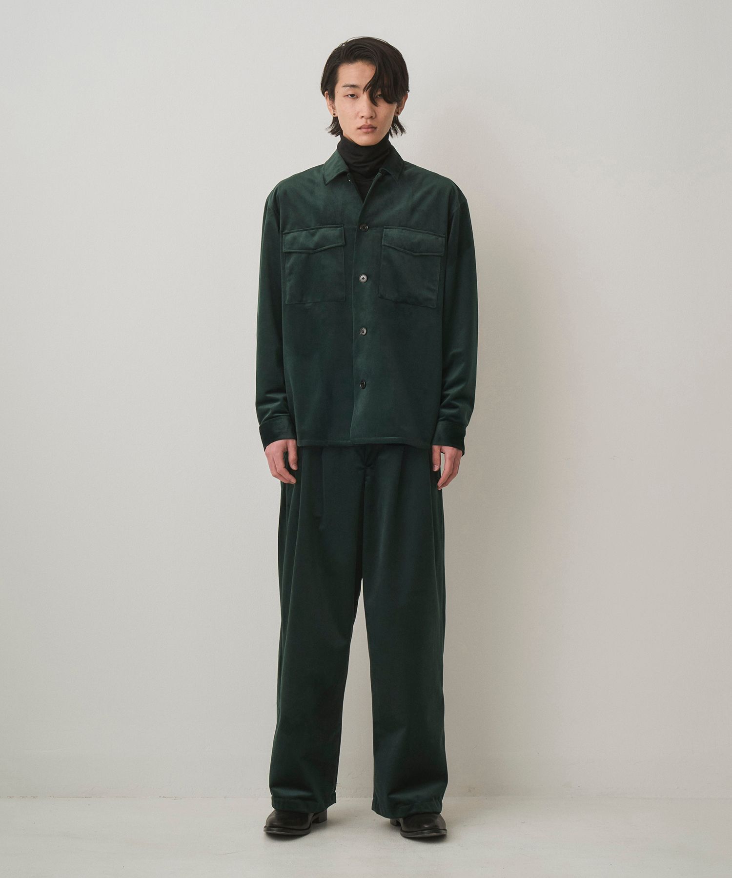 LUSTROUS CORDUROY SHIRT JACKET（GREEN）