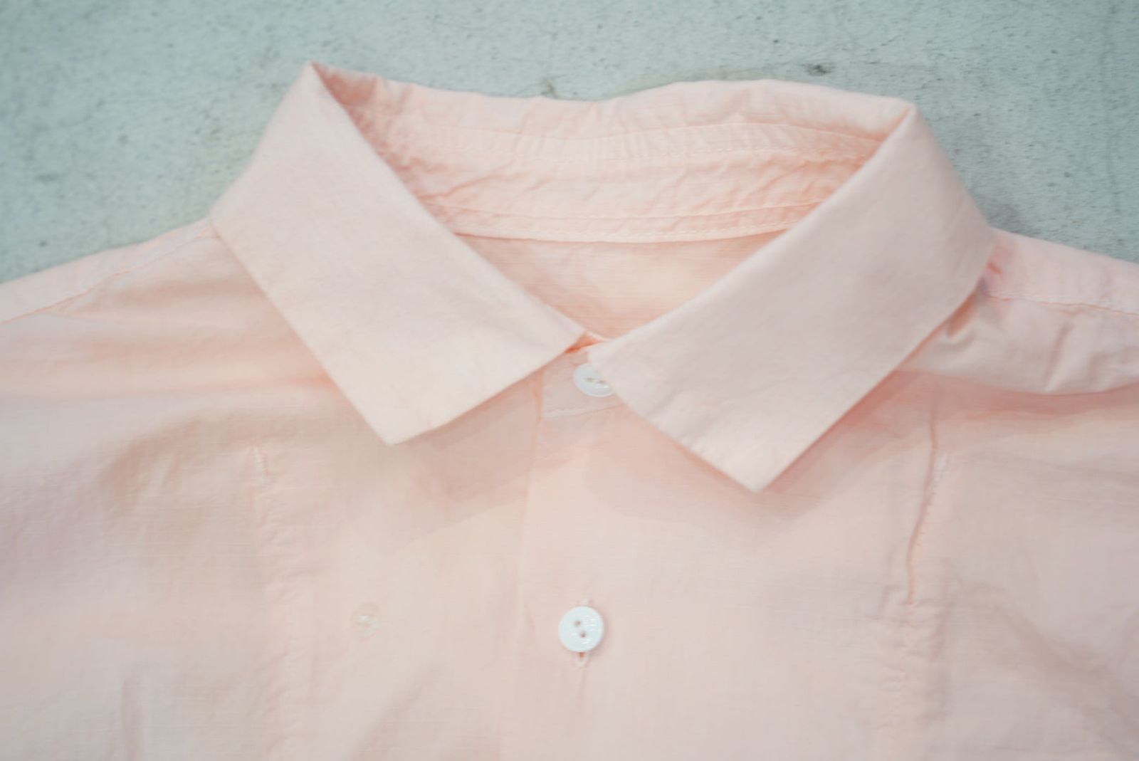 INNAT(インアット)LOOSE BOX SHIRT