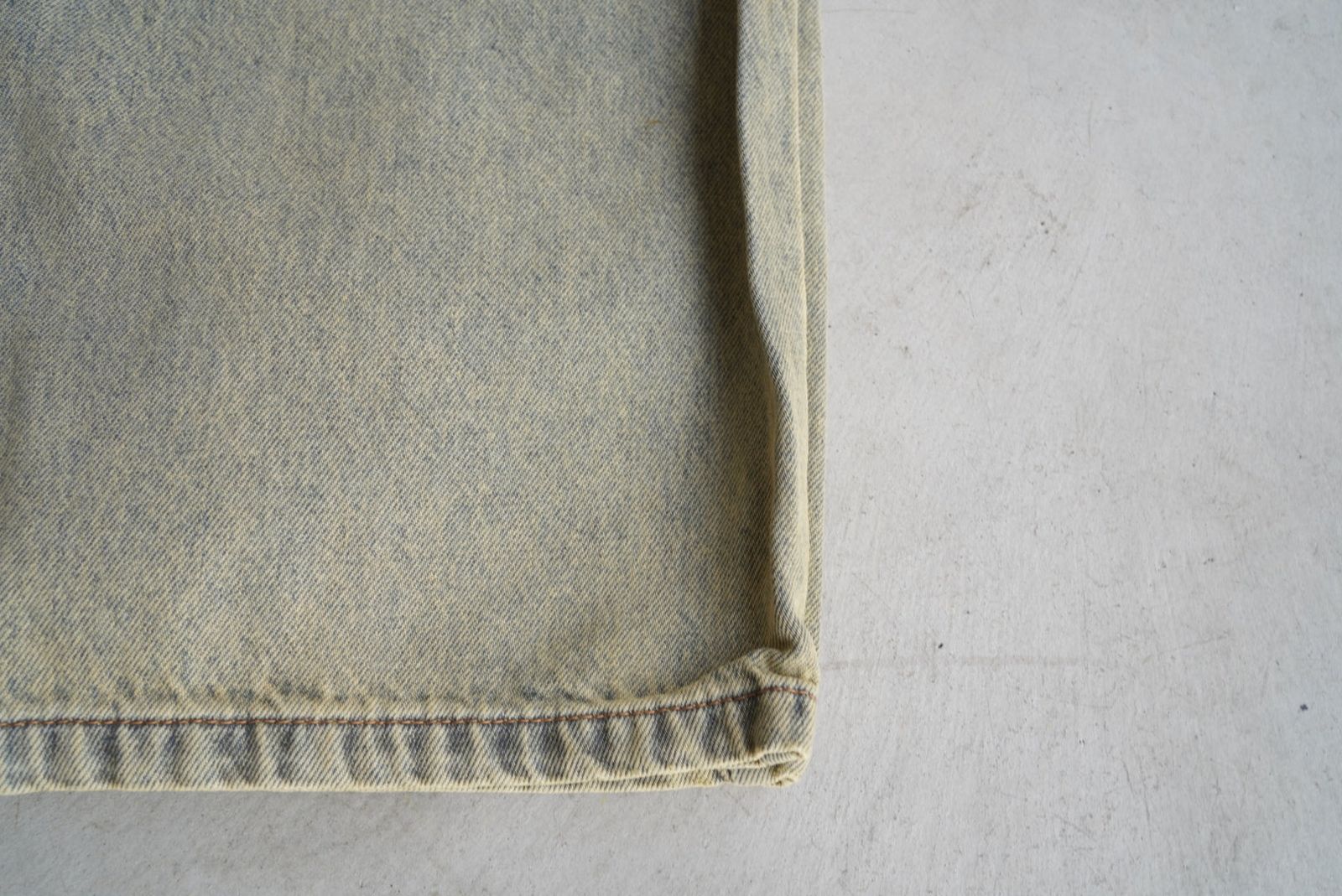 CODA(コーダ)DISTRESSED EXTENDED CUT LUFT JEANS