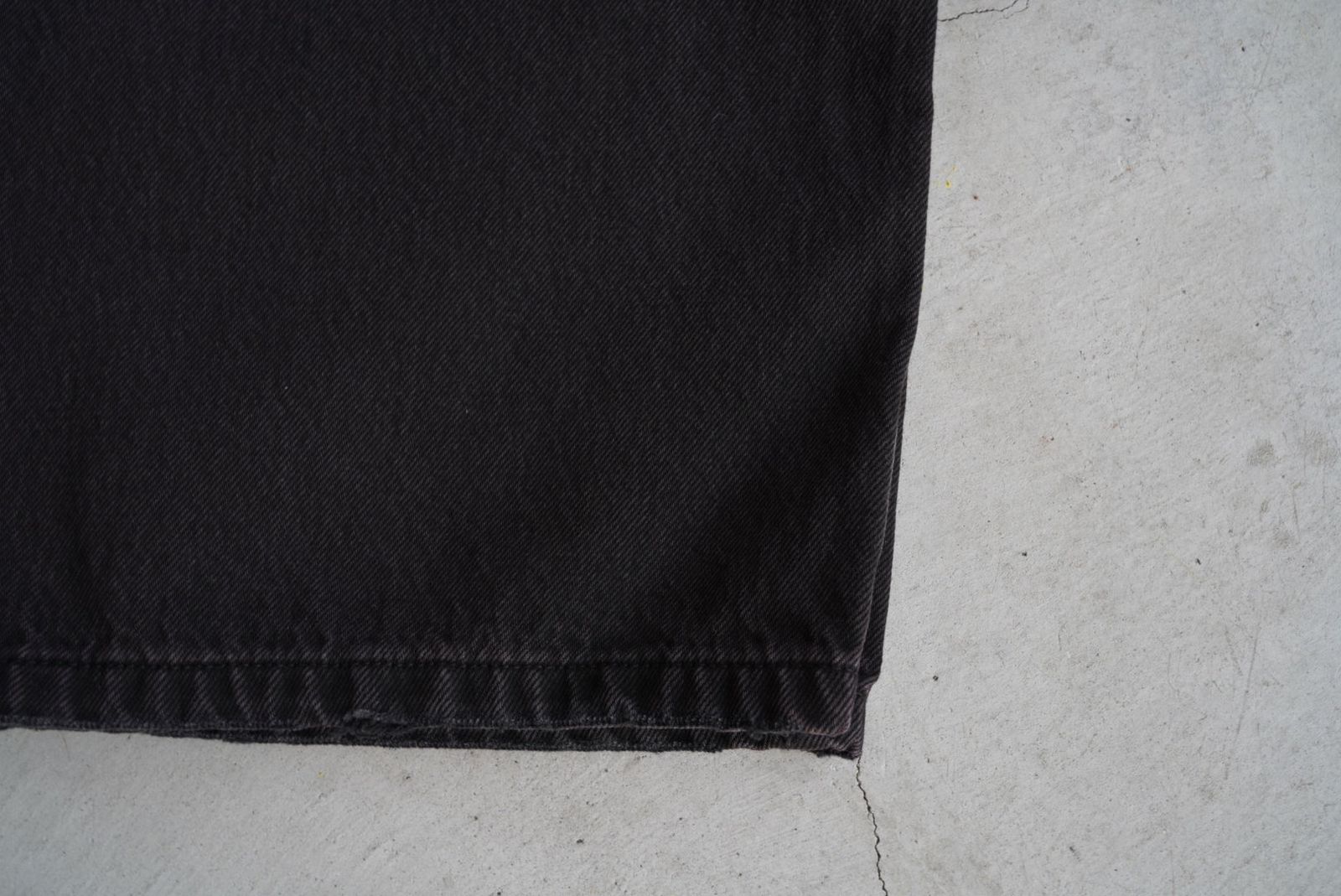 CODA(コーダ)DISTRESSED EXTENDED CUT LUFT JEANS