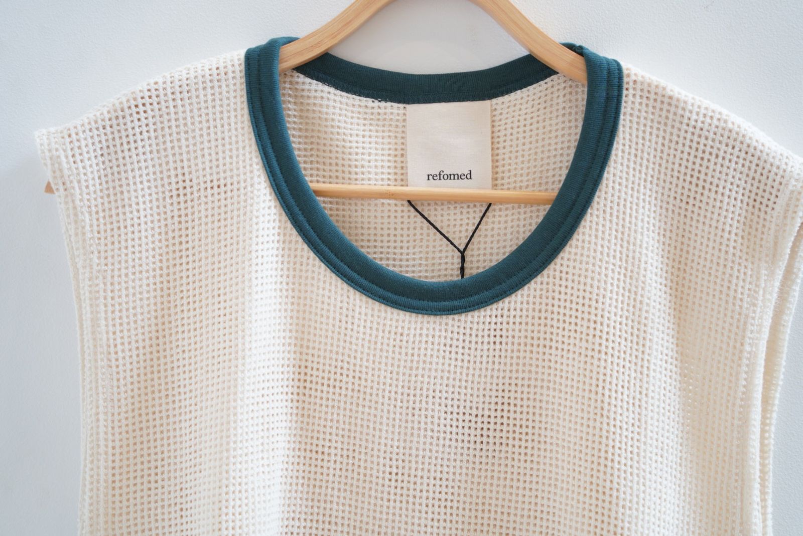 COTTON LAYERED MESH BIBS / OFF