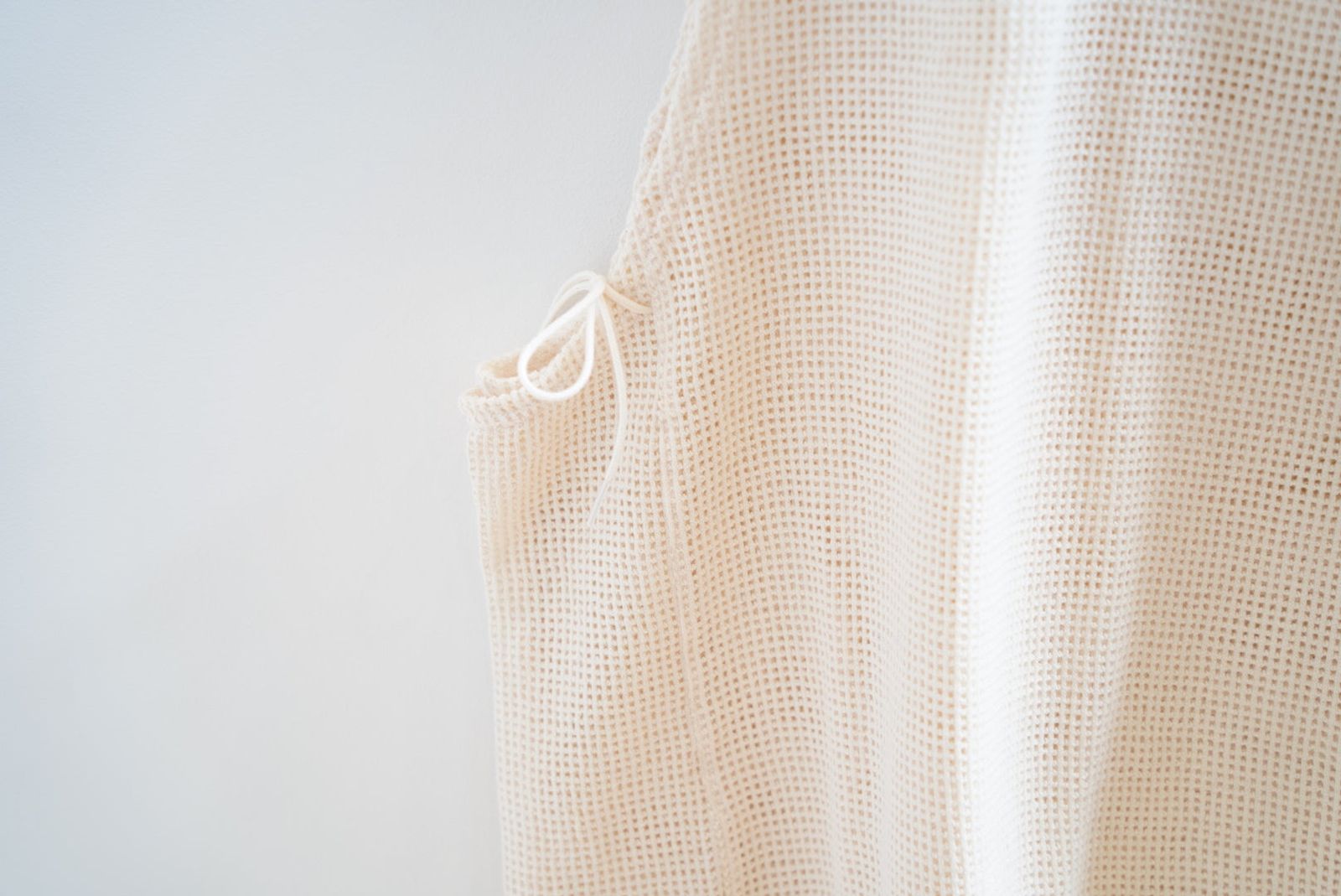 COTTON LAYERED MESH BIBS / OFF
