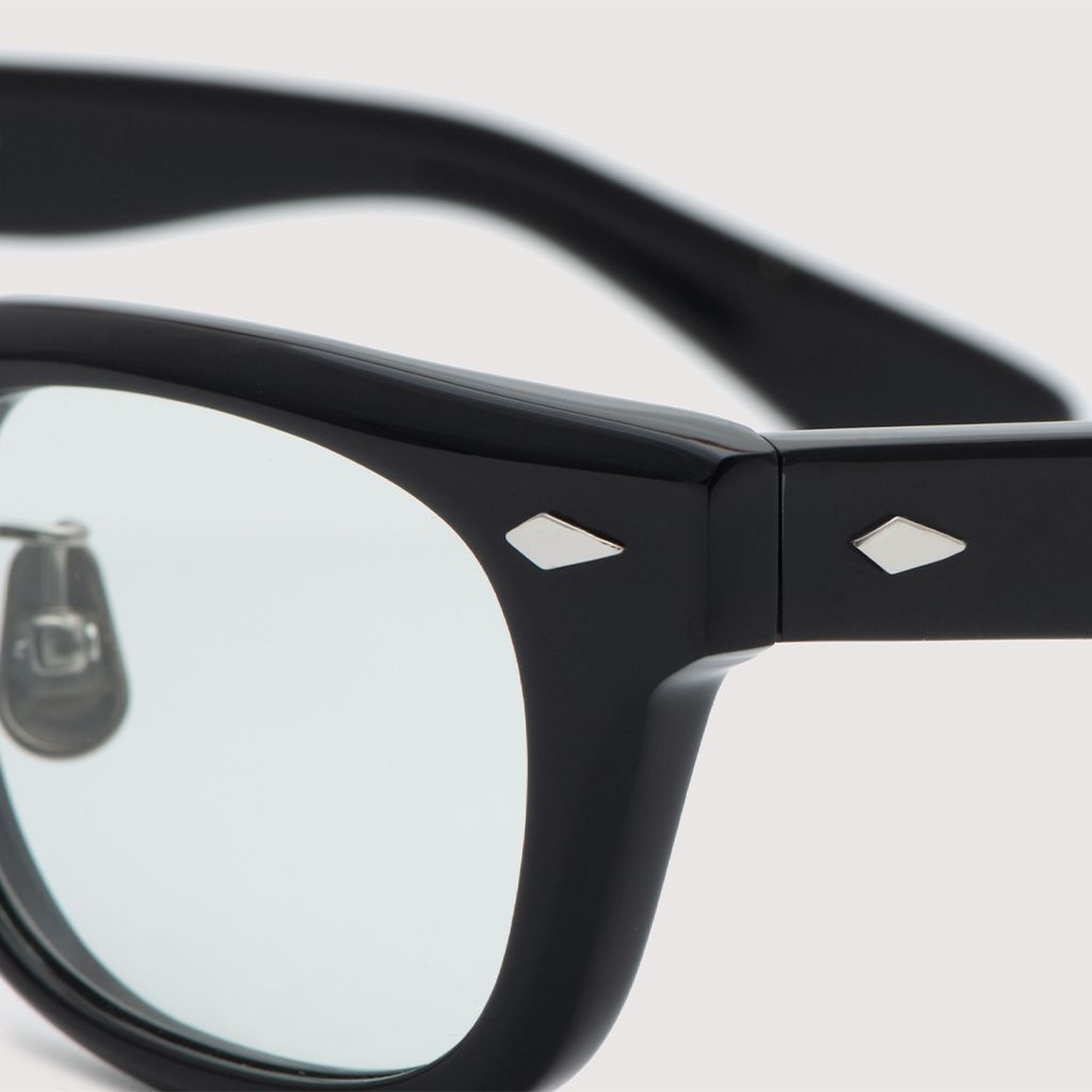 ONDA #1 GLOSS BLACK × GREY GREEN to D.GREY