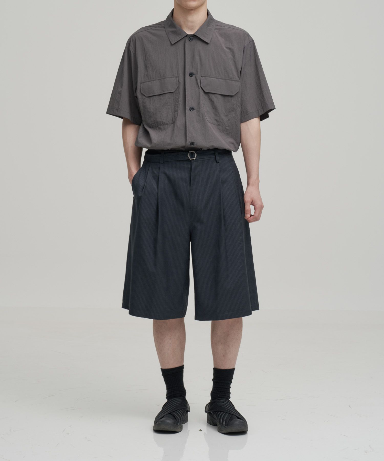 Hemingway Stripe Bermuda Pants（HEATHER CHARCOAL）