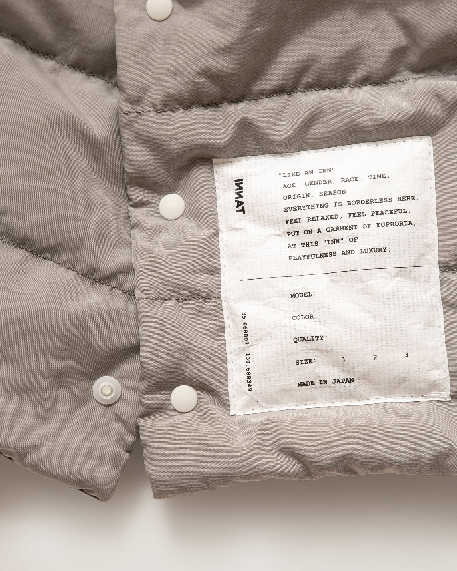 INNAT(インアット) HAND-DYED DOWN SNOOD