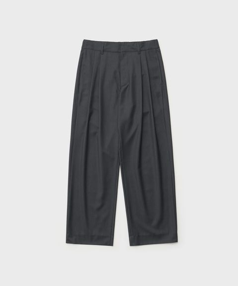 Narrow Stripe Tapered Slacks（HEATHER CHARCOAL）