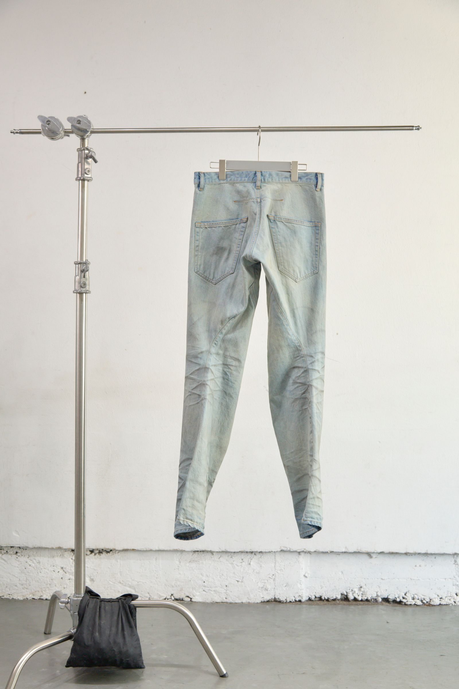 3D TWISTED JEANS 3.0（LIGHT FADED INDIGO）