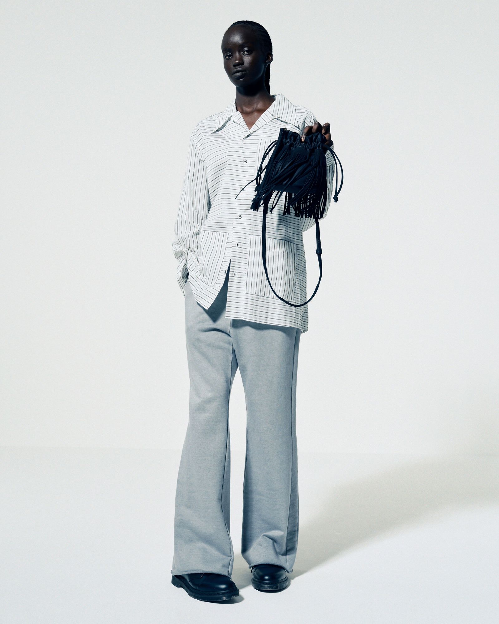 WIDE FLARE SWEAT PANTS（BLACK）