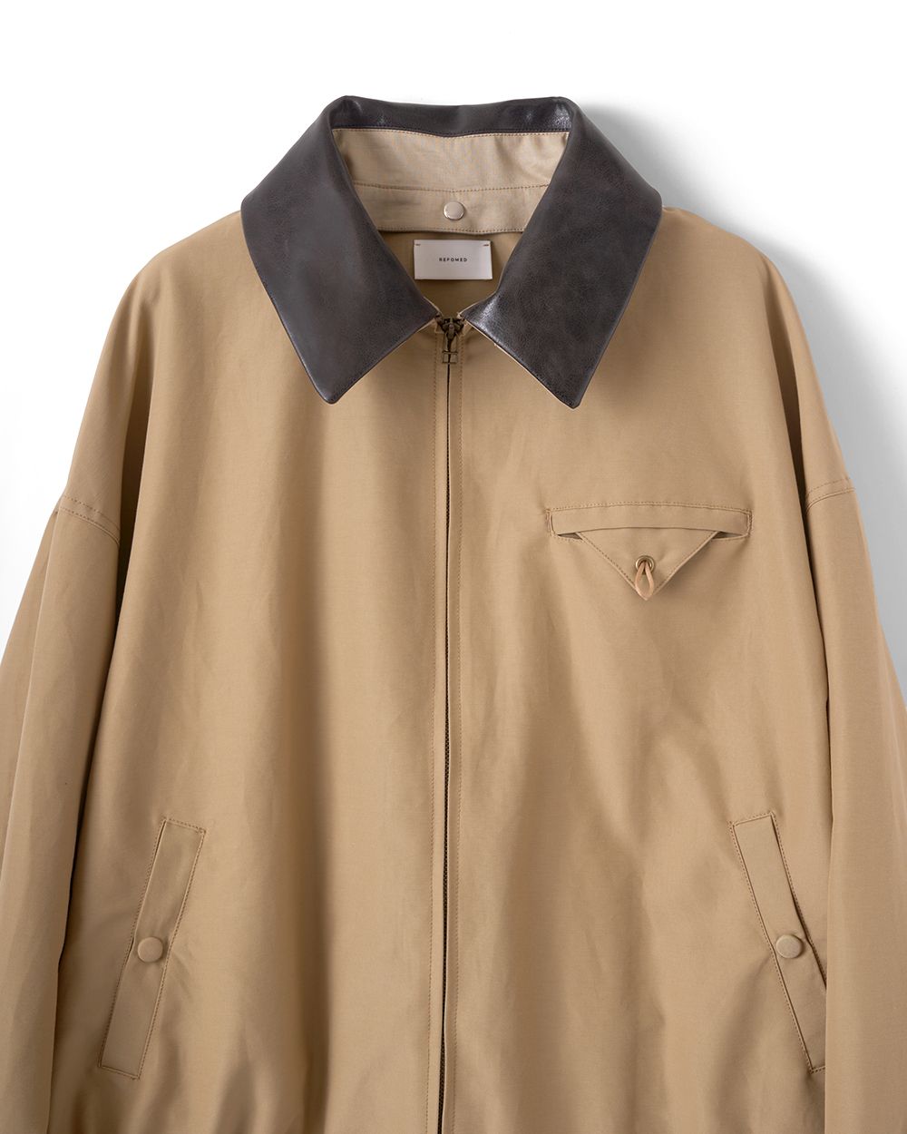 DOKA NYLON JACKET "TARP"（BEIGE）