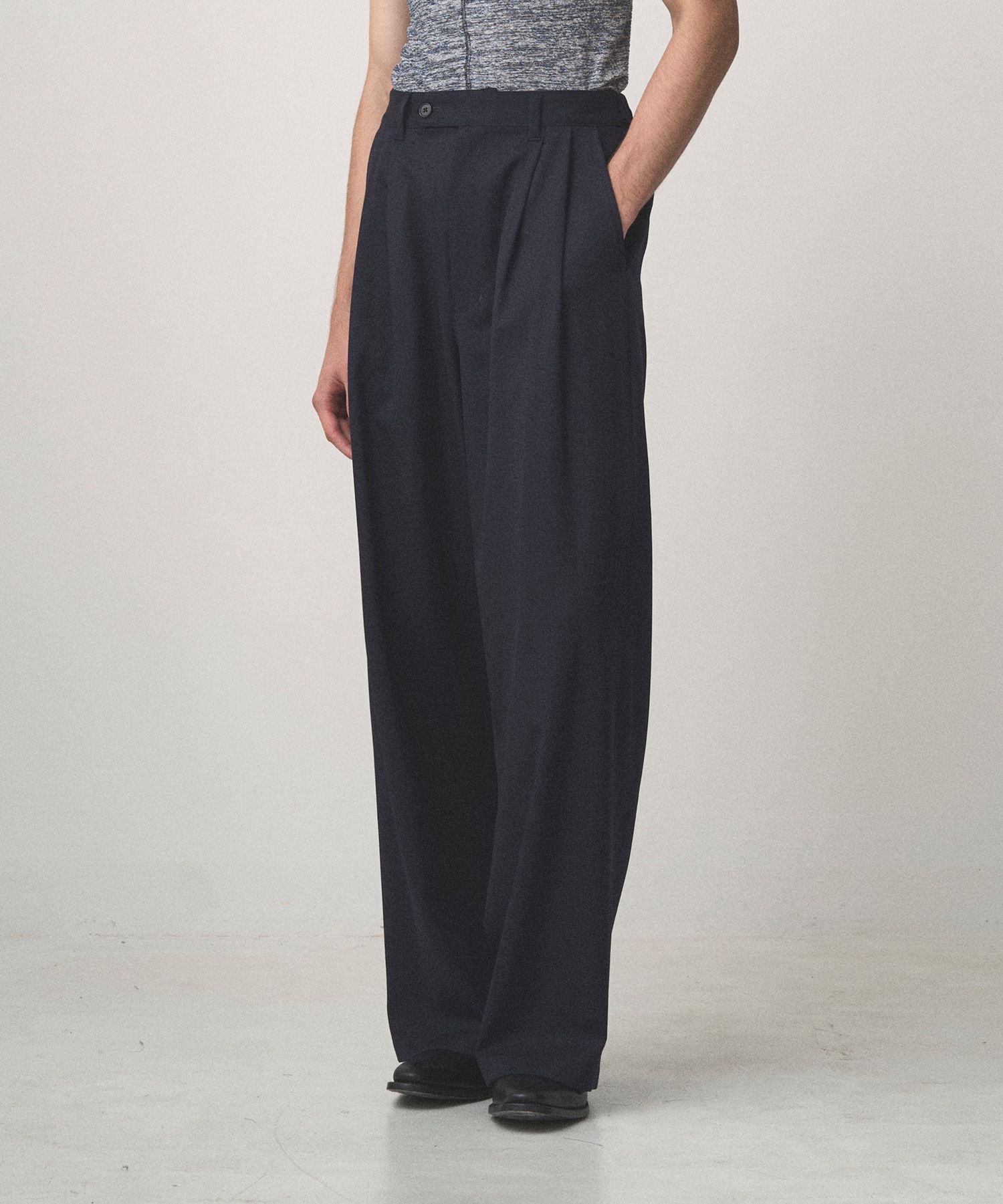 EXTREME WIDE PINSTRIPE PANTS（NAVY）
