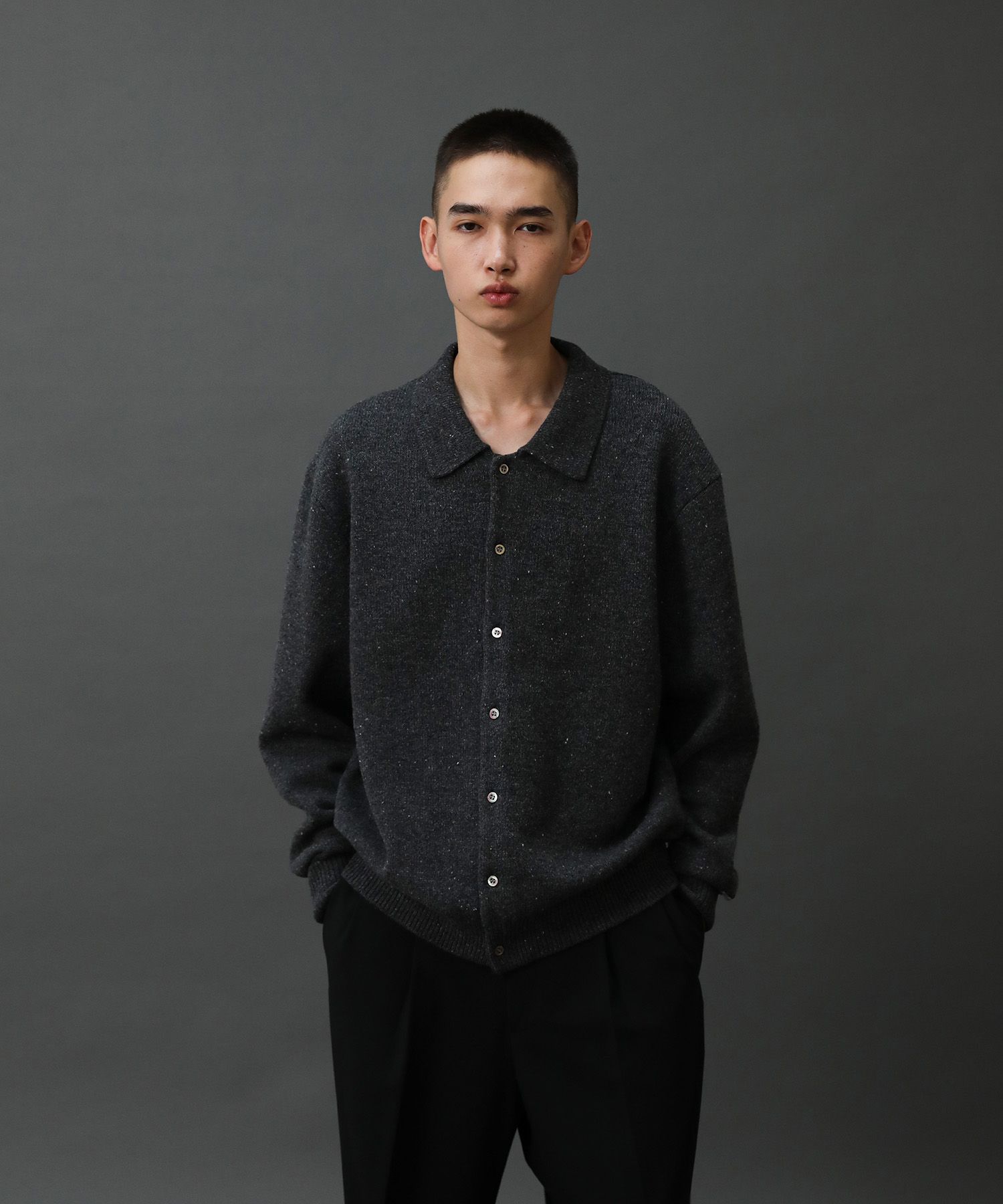 Scape Polo Wool Cardigan（Donegal Charcoal）