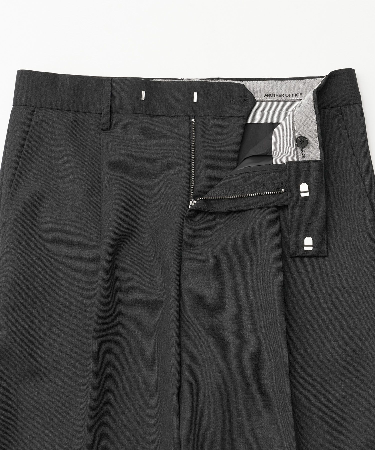 Legacy Wool Trouser（HEATHER CHARCOAL）
