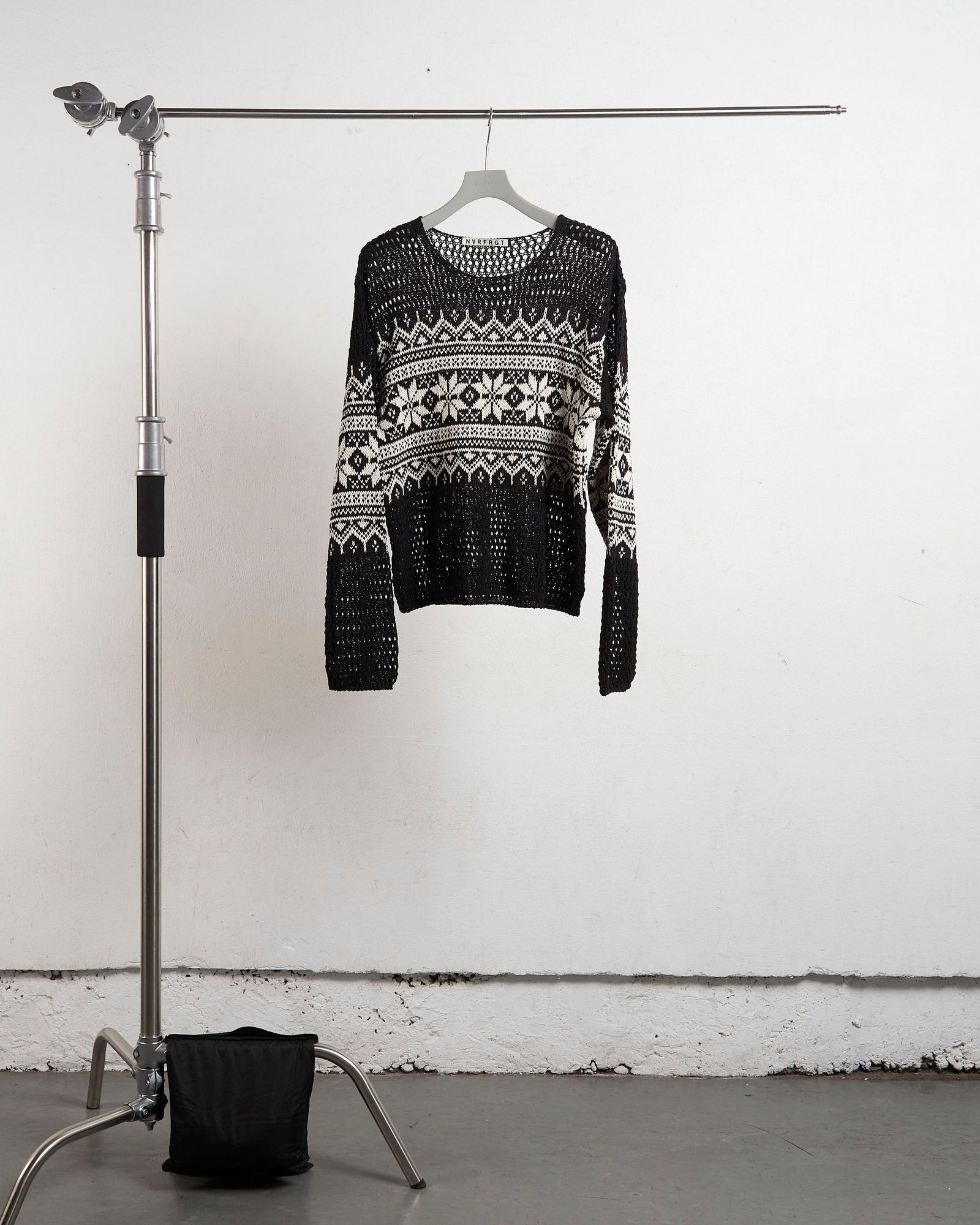 NVRFRGT(ネヴァーフォーゲット)NORDIC JACQUARD OPEN KNITTED