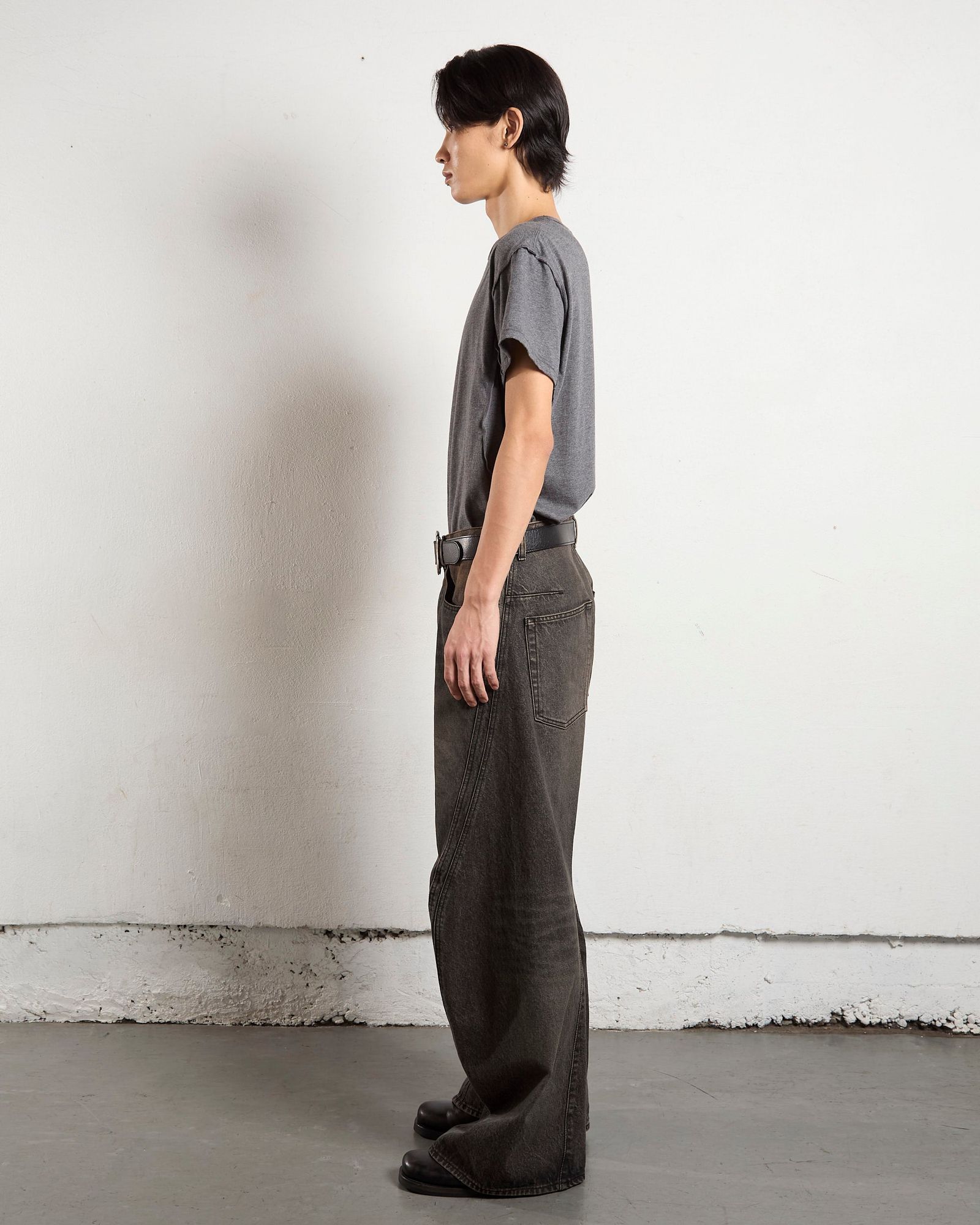 NVRFRGT(ネヴァーフォーゲット)3D TWISTED WIDE LEG JEANS