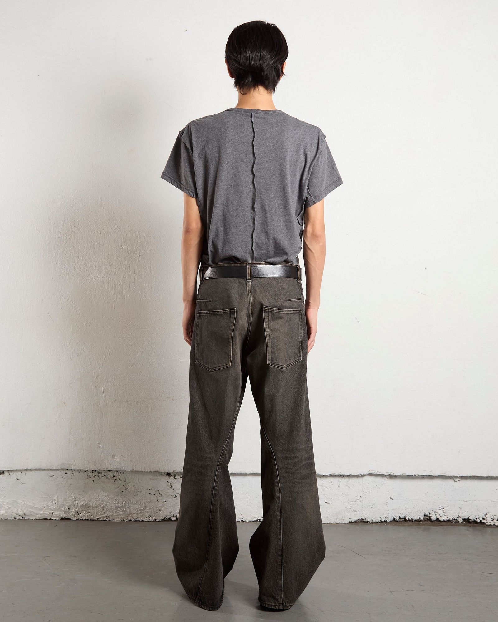 NVRFRGT(ネヴァーフォーゲット)3D TWISTED WIDE LEG JEANS