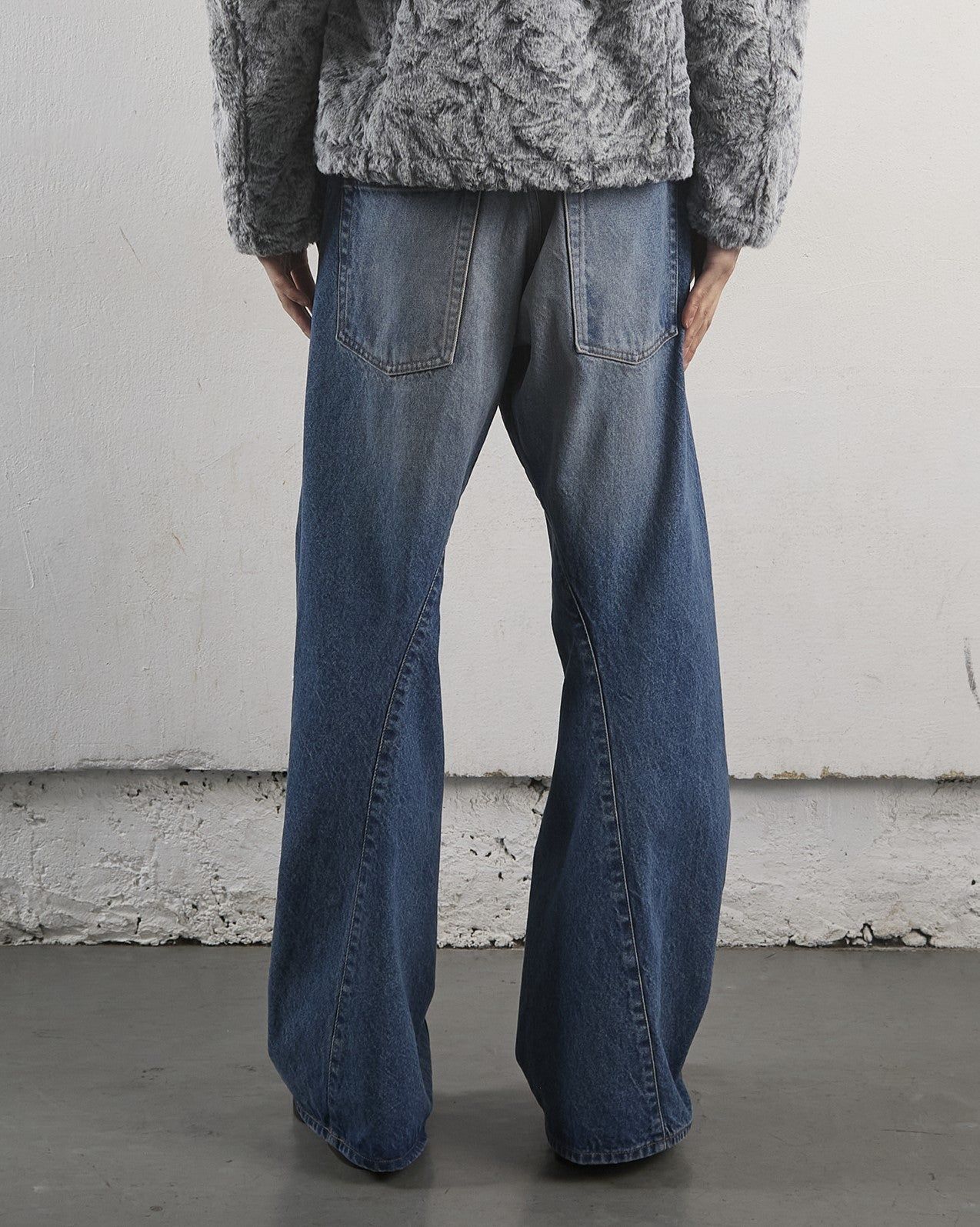 NVRFRGT(ネヴァーフォーゲット)3D TWISTED WIDE LEG JEANS