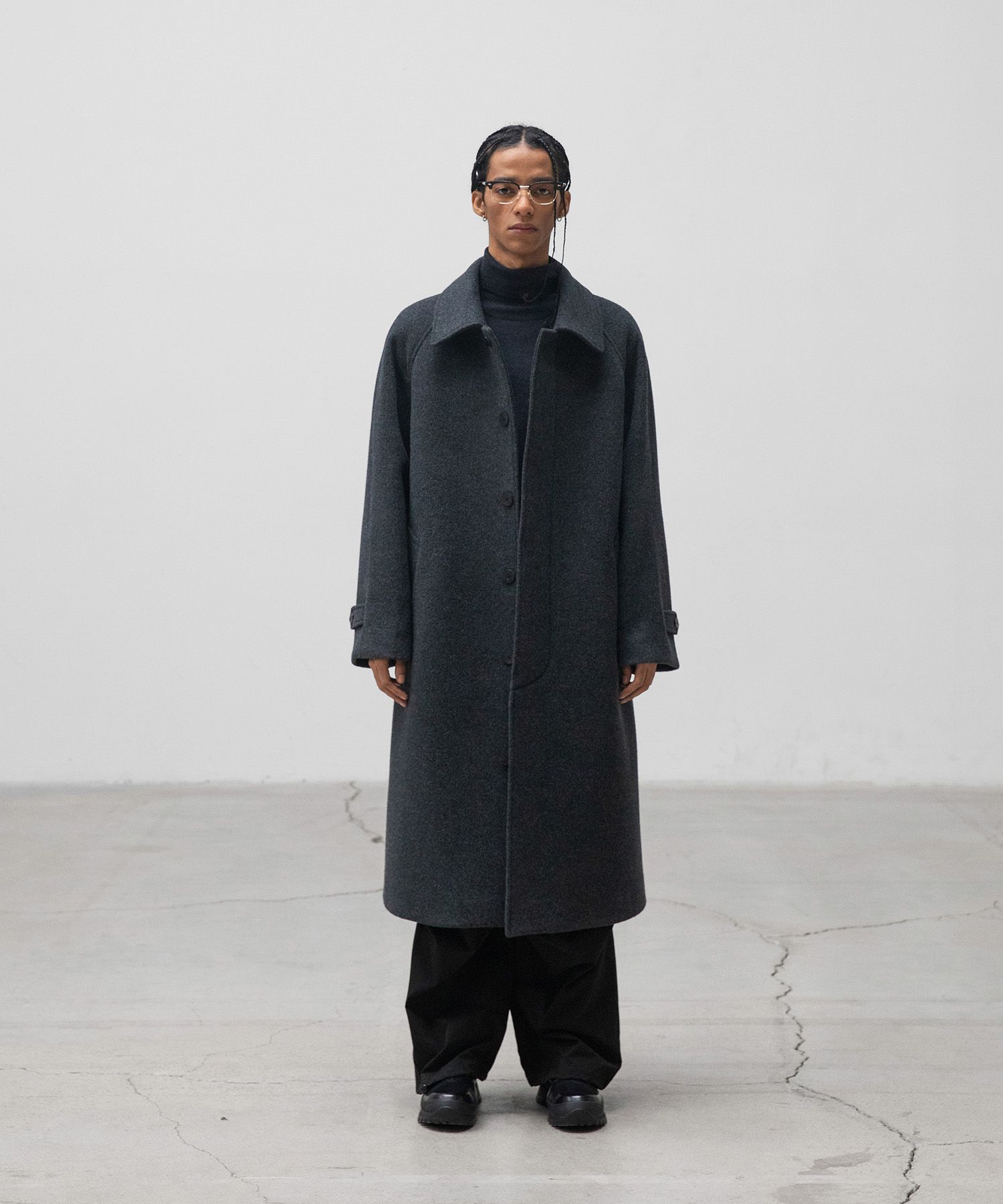 Legacy Balmacaan Coat（Heather Charcoal）