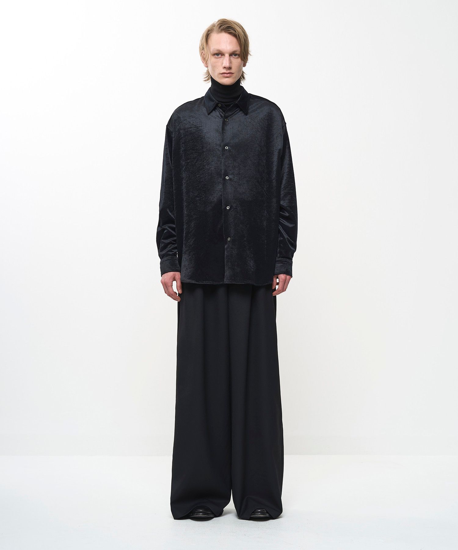 SOFT VELOUR SHIRT（BLACK）