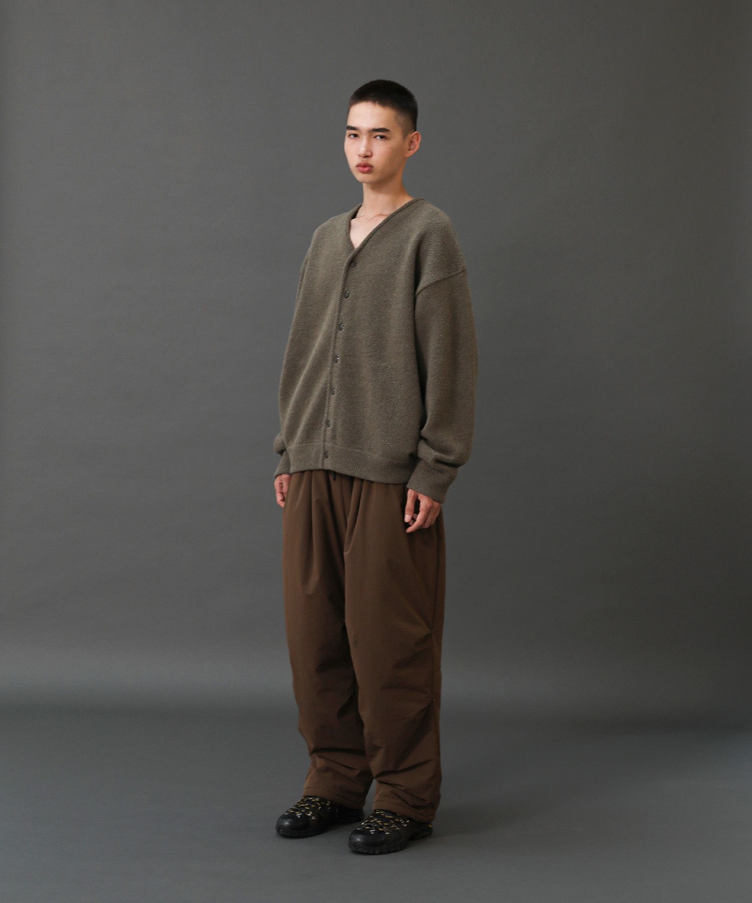 Moss Stitch V-Neck Cardigan（Olive）