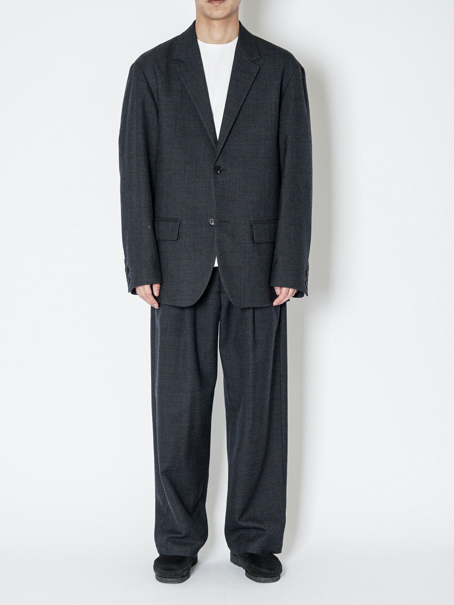 WOOL COTTON 2 TUCK TROUSERS（CHARCOAL）