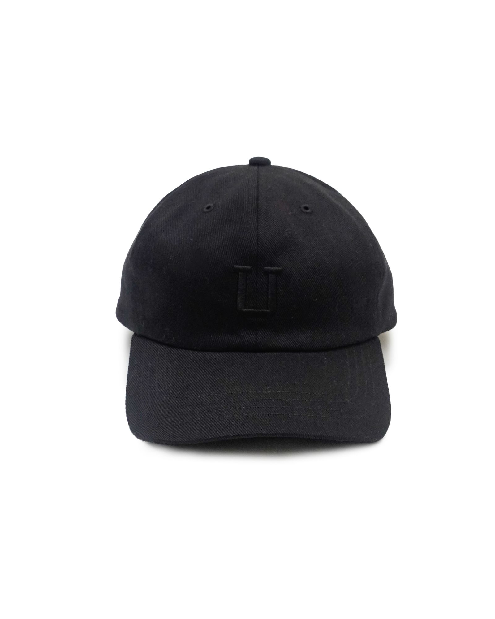 6P LOGO CAP（BLACK）