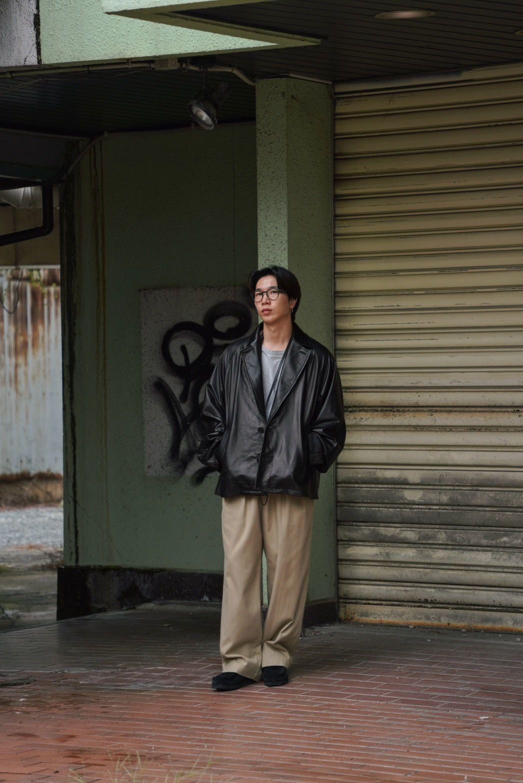 LEATHER OVERSIZE RAGLAN JACKET（BLACK）