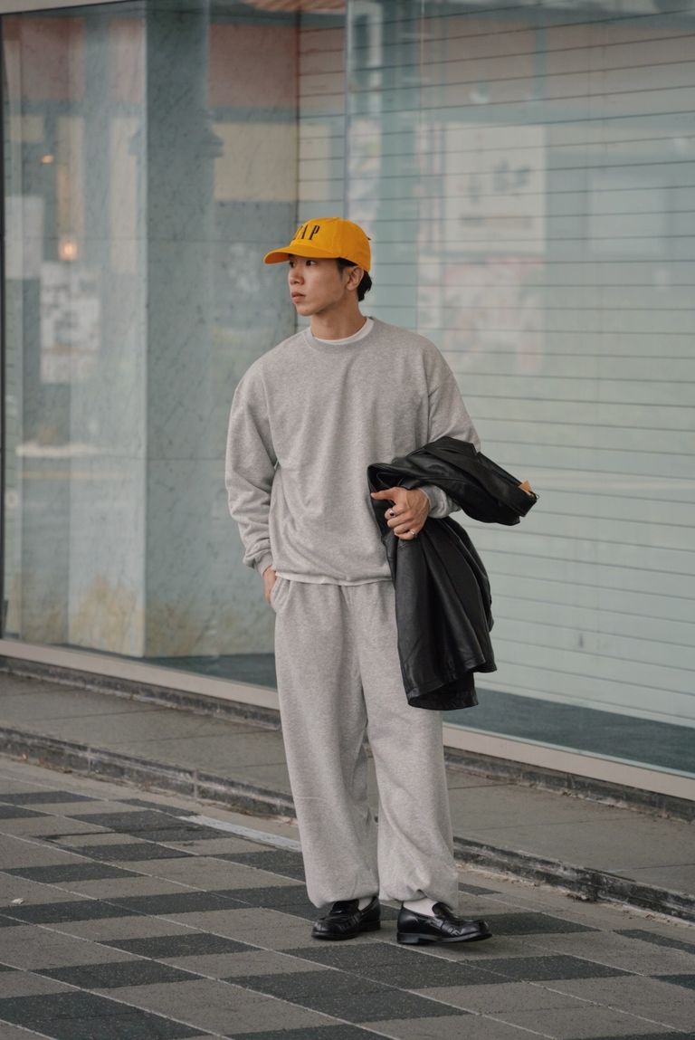 EVCON FRUIT OF THE LOOM SWEAT SET