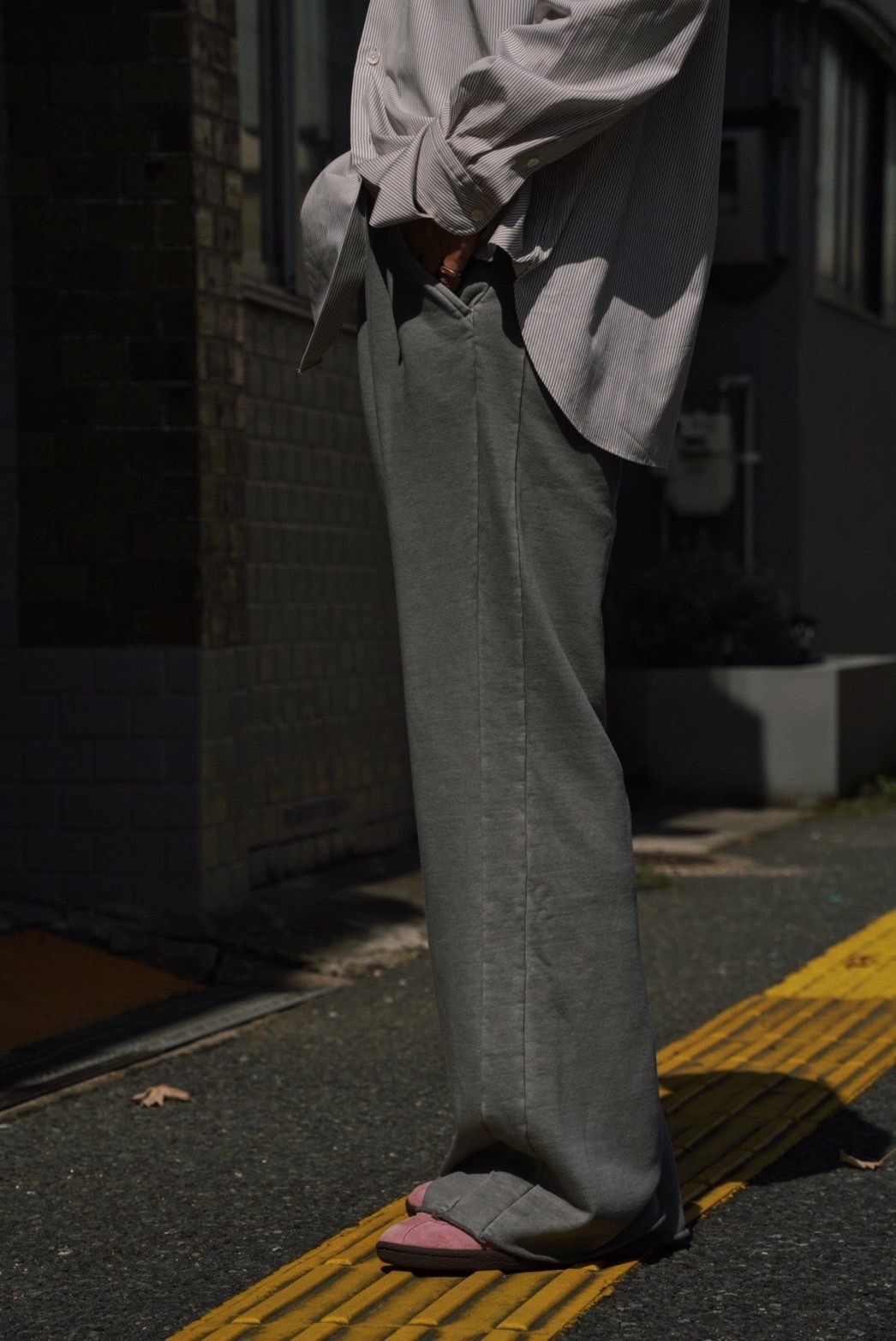STYLE NO. 240