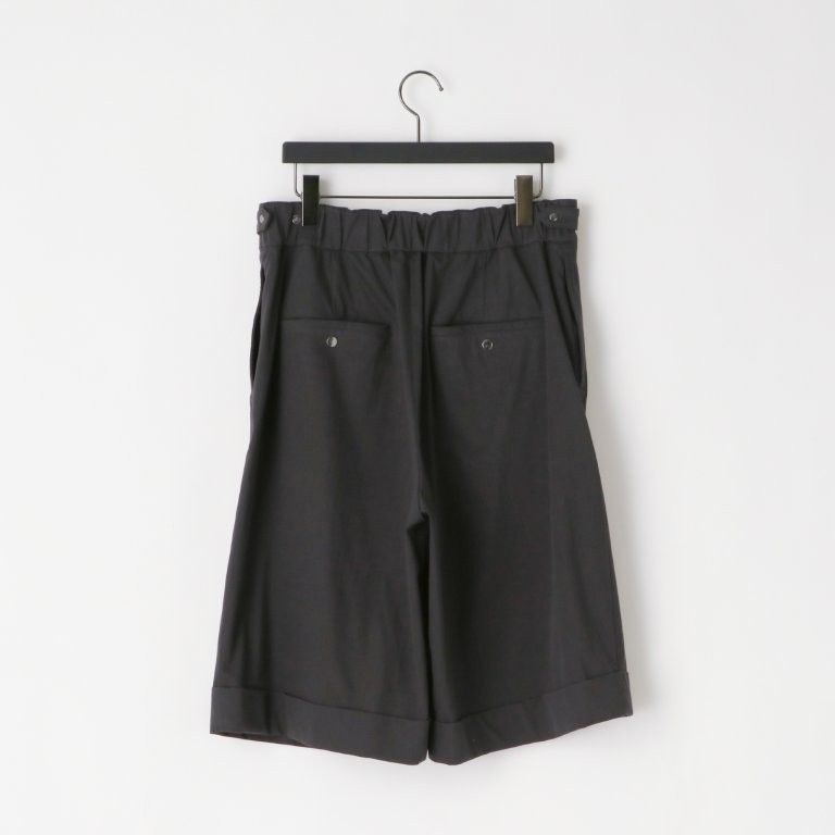 46G SOLARO Gurkha Shorts（CHARCOAL BLACK）