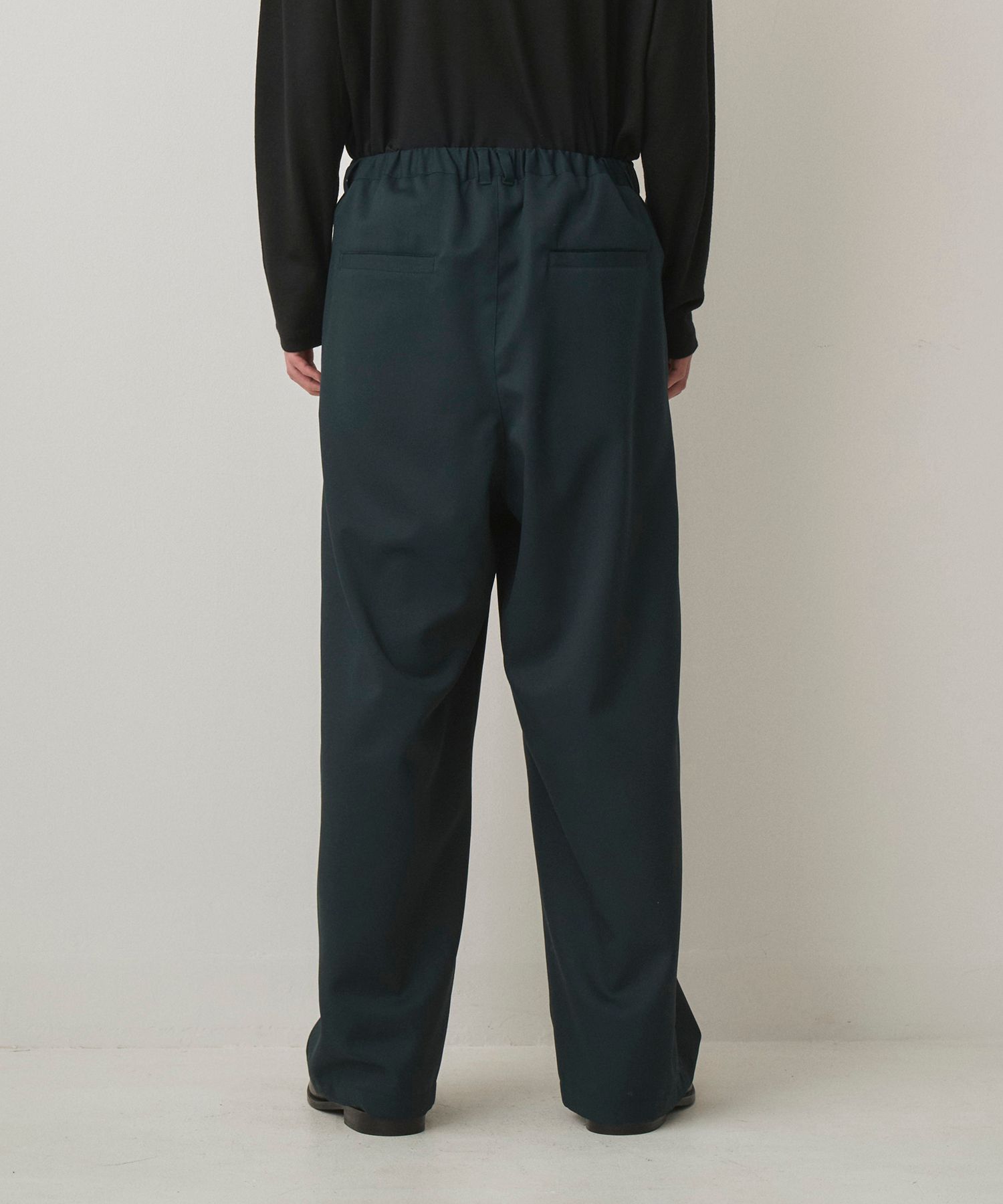 2TUCK WIDE EASY PANTS（GREEN）