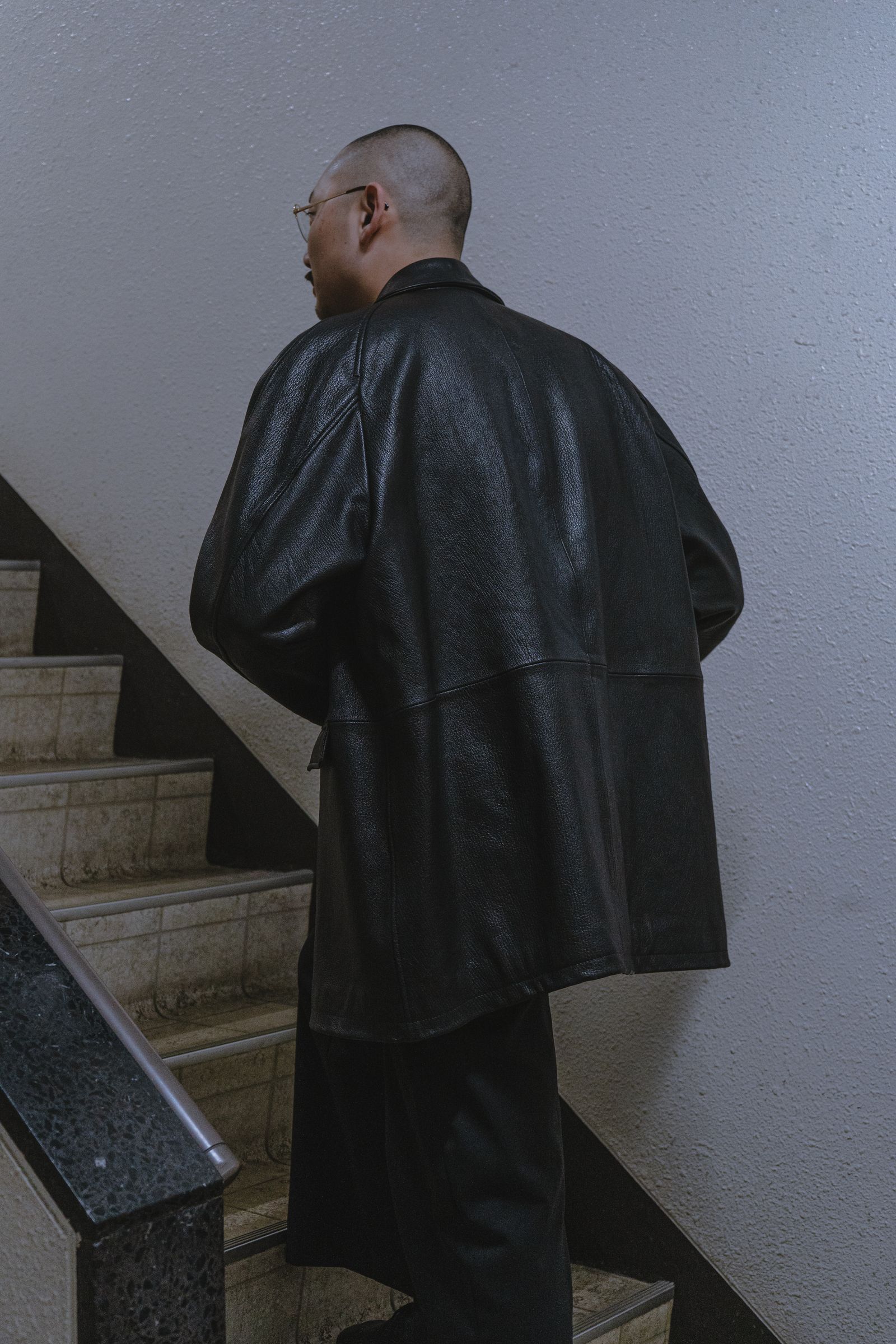 CCU LEATHER FORMAN COAT（BLACK）