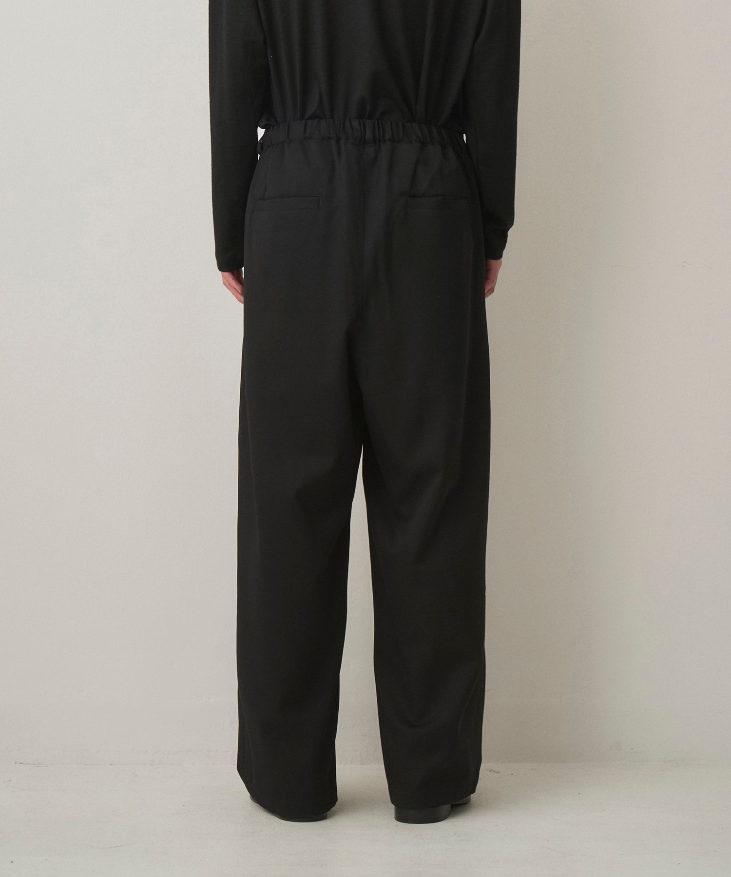 2TUCK WIDE EASY PANTS（BLACK）