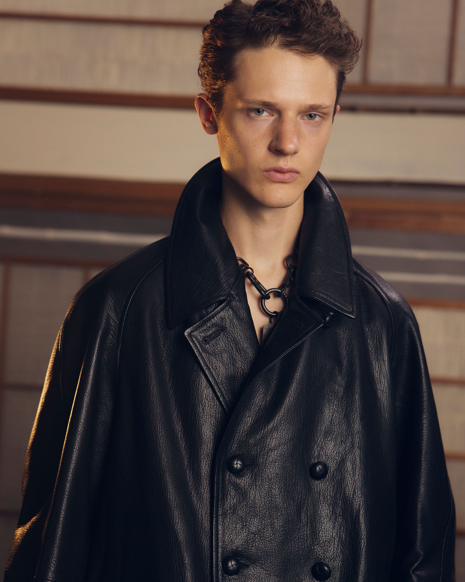 CCU LEATHER FORMAN COAT（BLACK）
