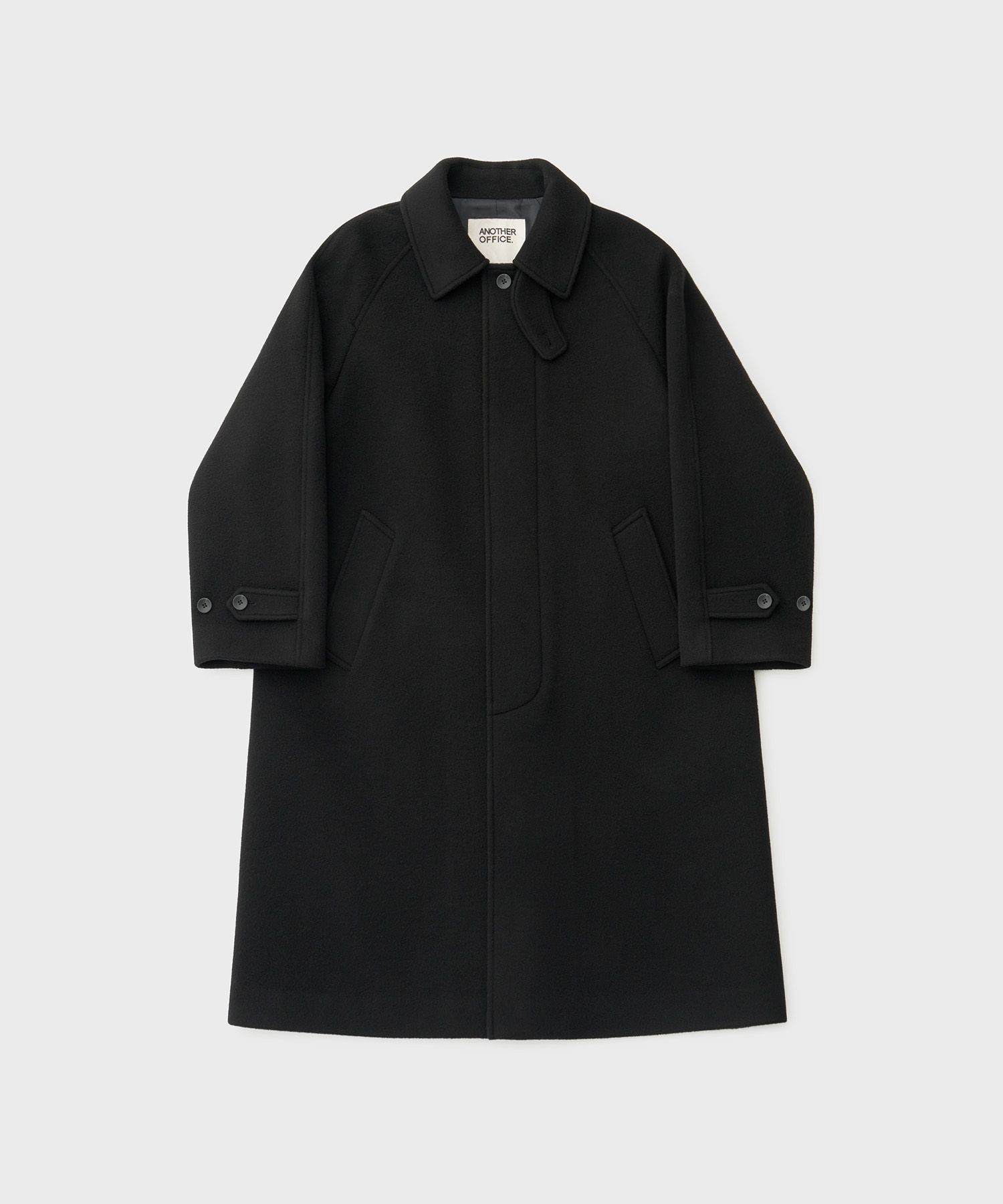 Legacy Balmacaan Coat（Black）