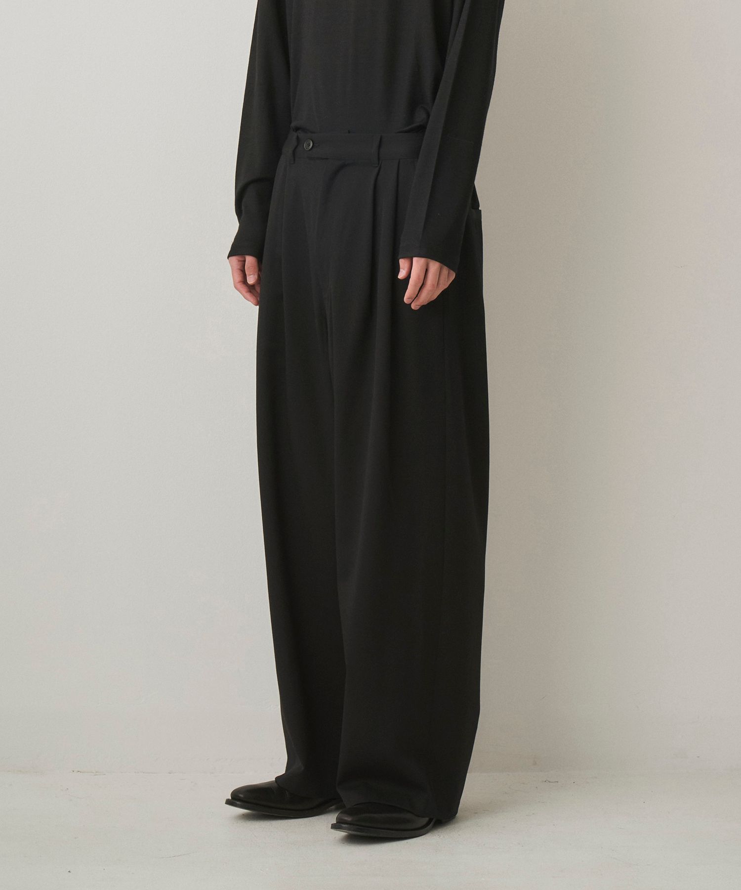 2TUCK WIDE EASY PANTS（BLACK）