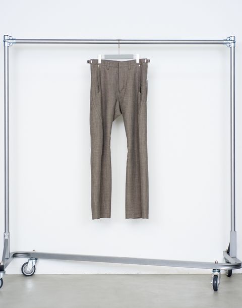 3D TWISTED TAILORED PANTS（TAUPE MELANGE）