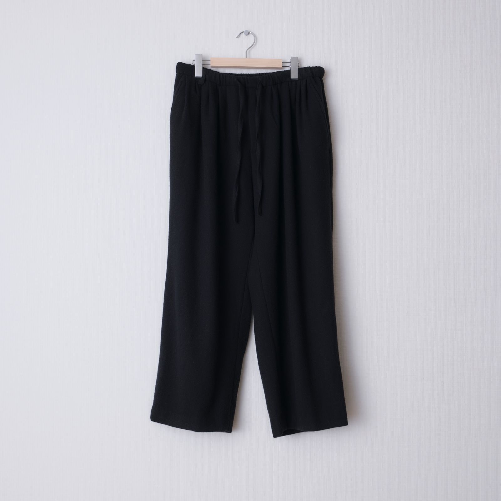CASHMERE WIDE PANTS（BLACK）