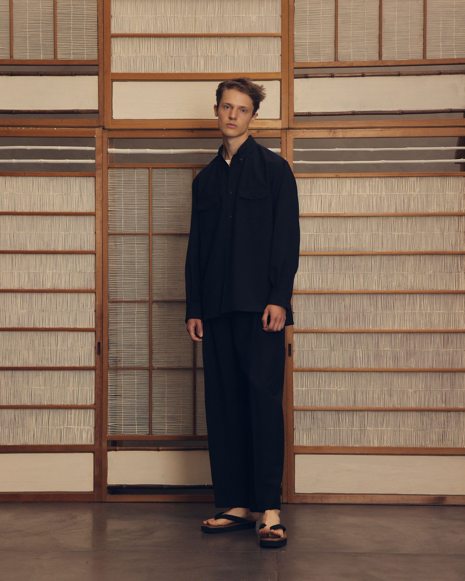 WOOL SLEEK（NAVY）