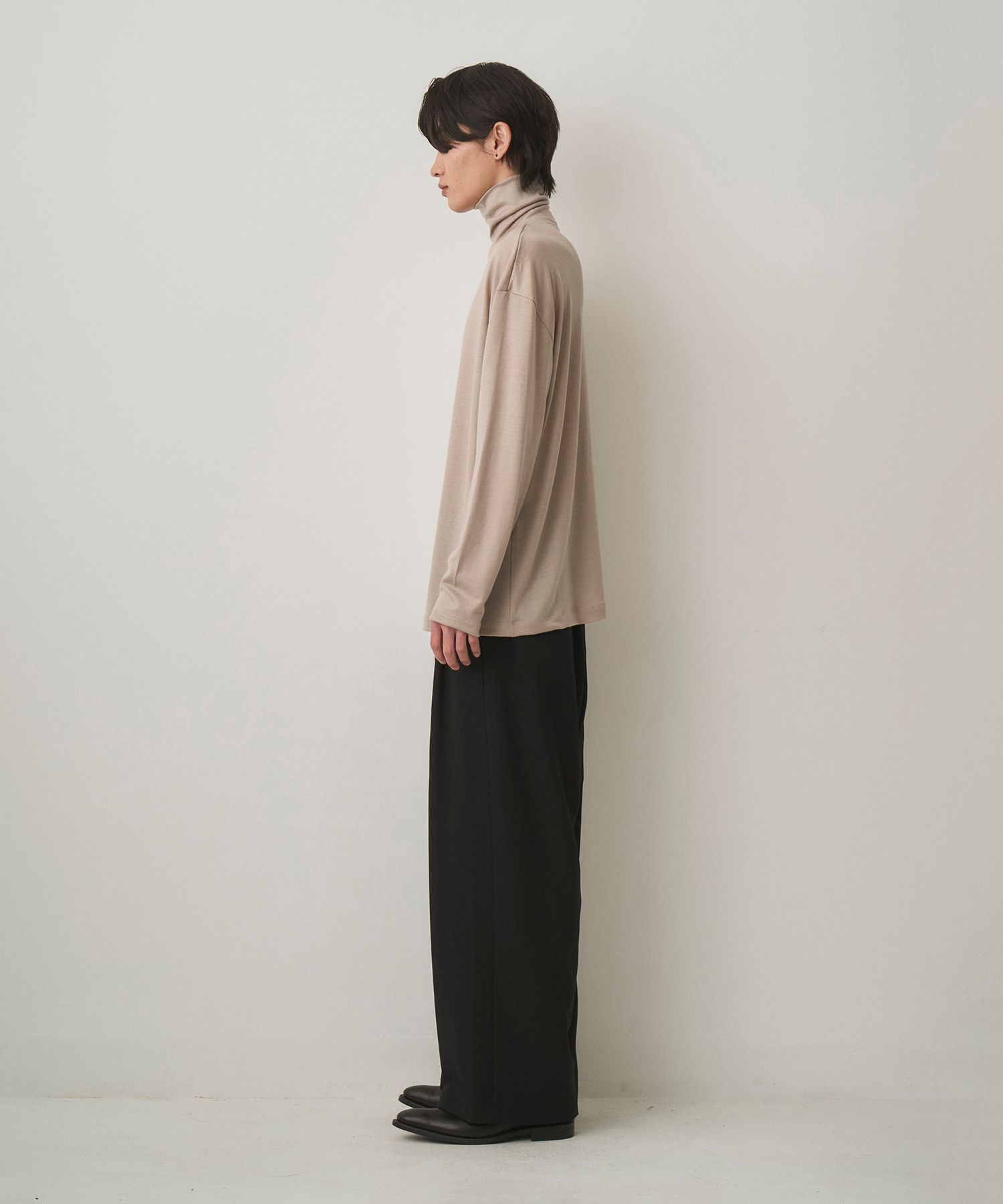 WASHABLE WOOL TURTLE（ECRU）